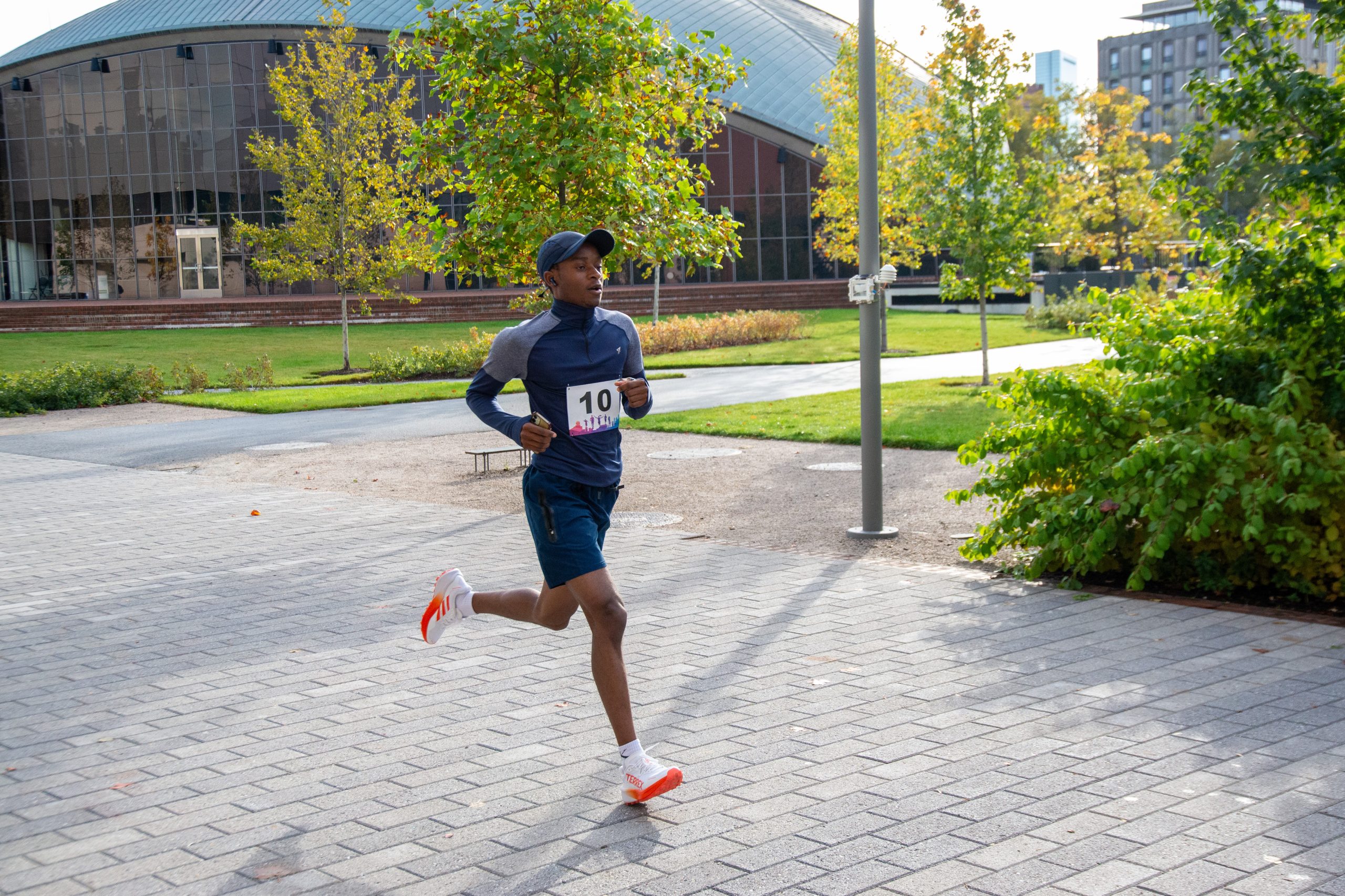 Throw Back Fun Run Green bananas can't throw 3.091 Fun Run off course - MIT Department of ...